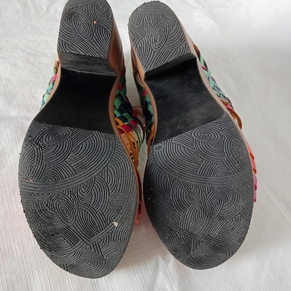 Huellas Mexicanas Leather Handmade Rainbow Block Heels Huarache Sandals  Size 7 - Picture 13 of 15